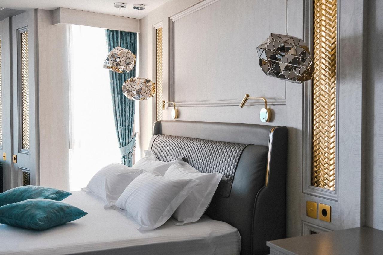 Hotel Maris Ulcinj Bagian luar foto