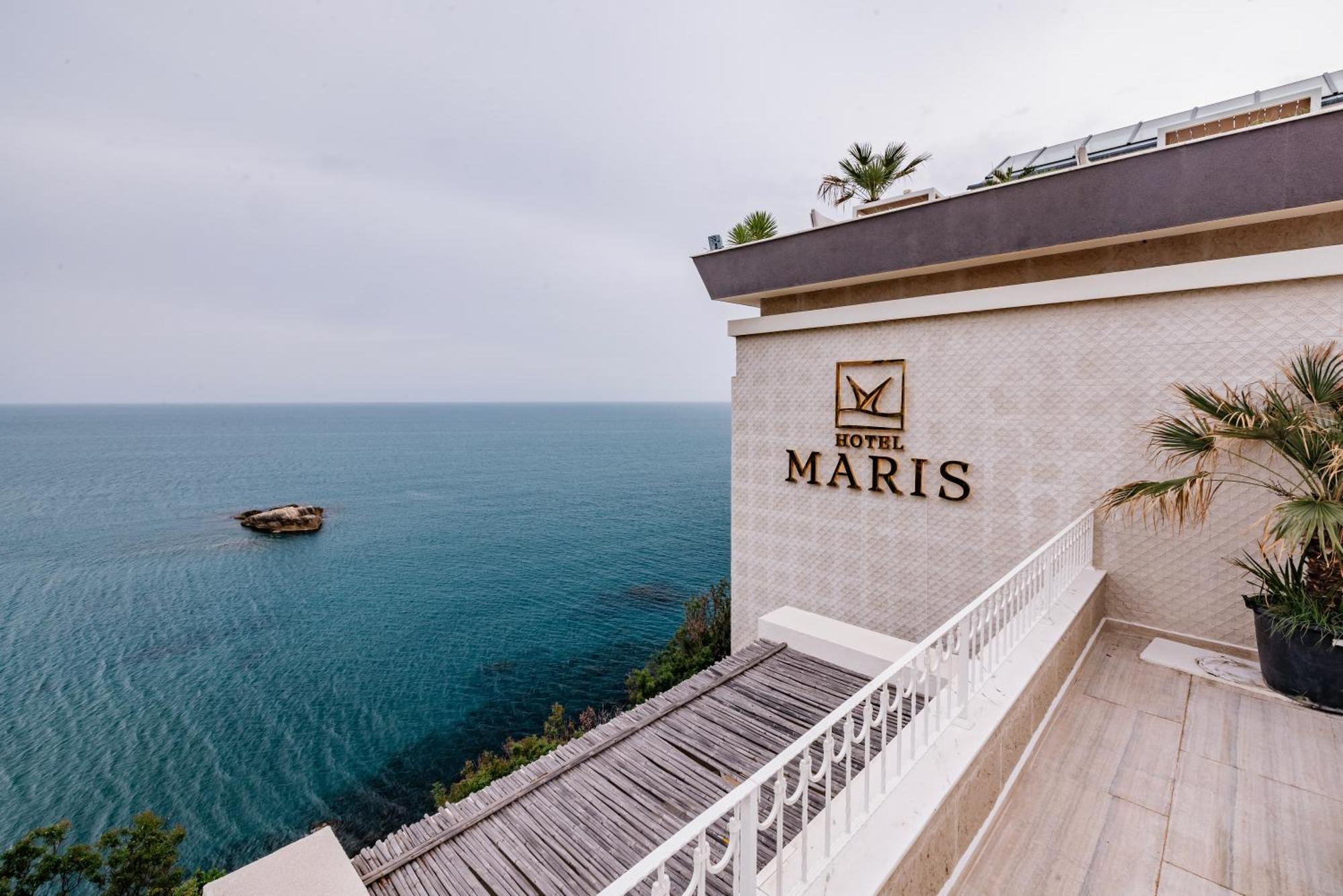 Hotel Maris Ulcinj Bagian luar foto